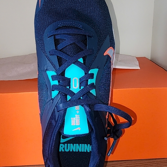 Shoes - Picture 1 of 4